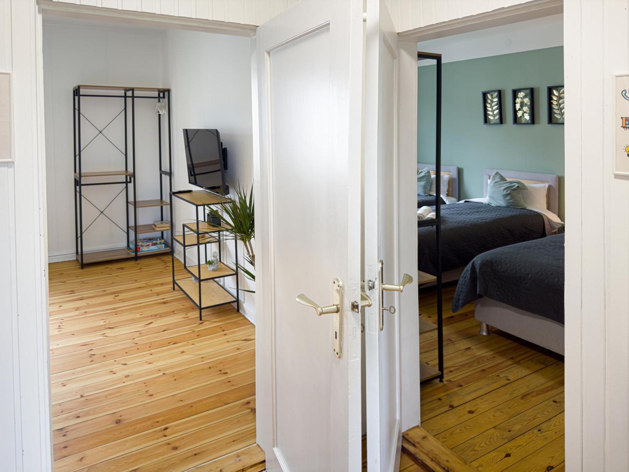 Immostay #8 - Haus Fuer 13 Personen Mit 7 Zimmer - Grosser Garten & Grill, Free Parking, Wlan BRE Eksteriør billede