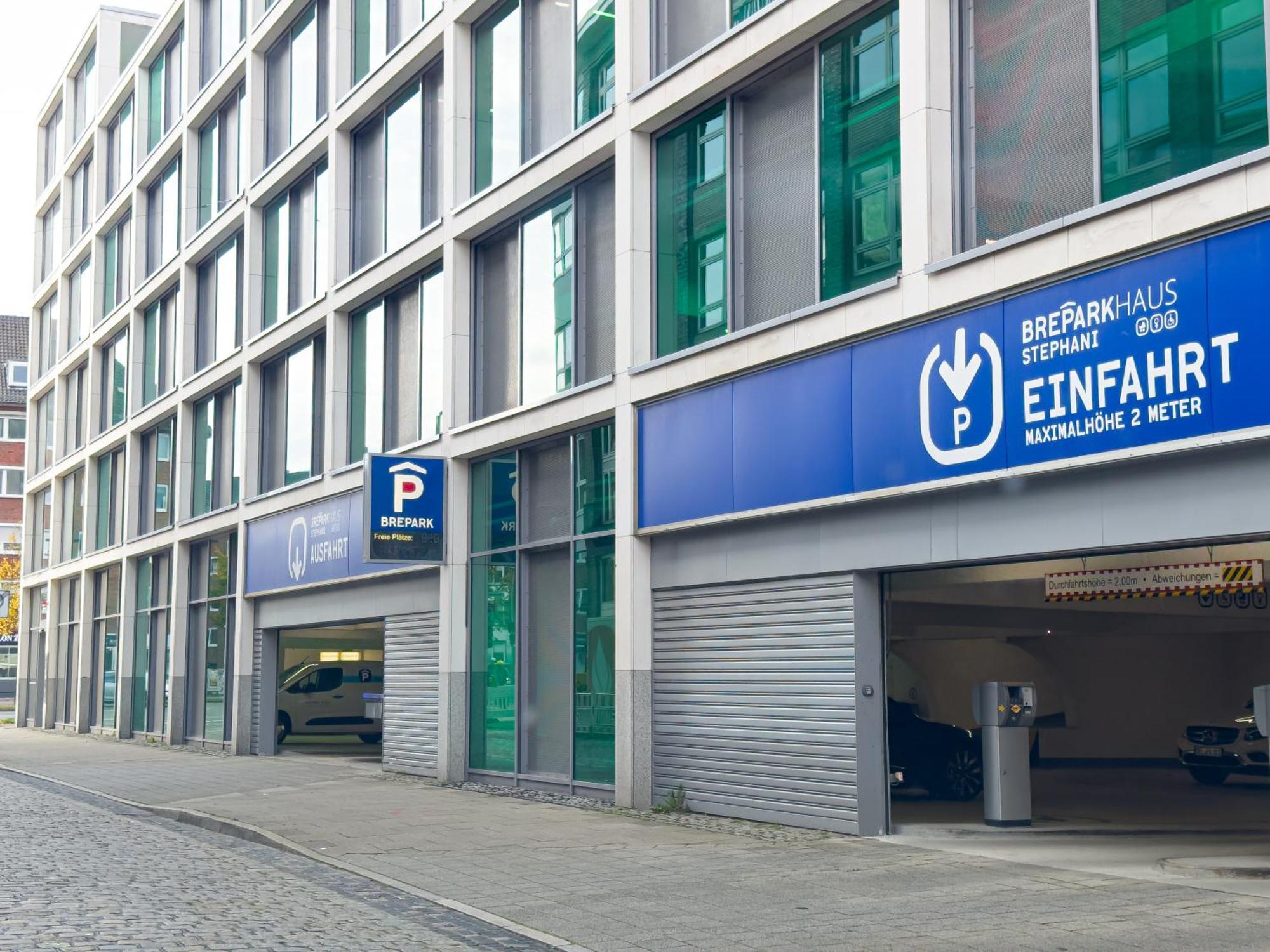 Immostay #8 - Haus Fuer 13 Personen Mit 7 Zimmer - Grosser Garten & Grill, Free Parking, Wlan BRE Eksteriør billede